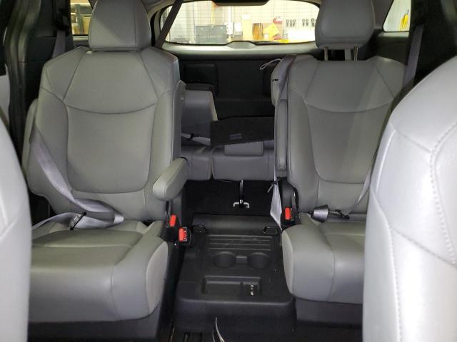 2025 TOYOTA SIENNA XLE 5TDYRKECXSS232550