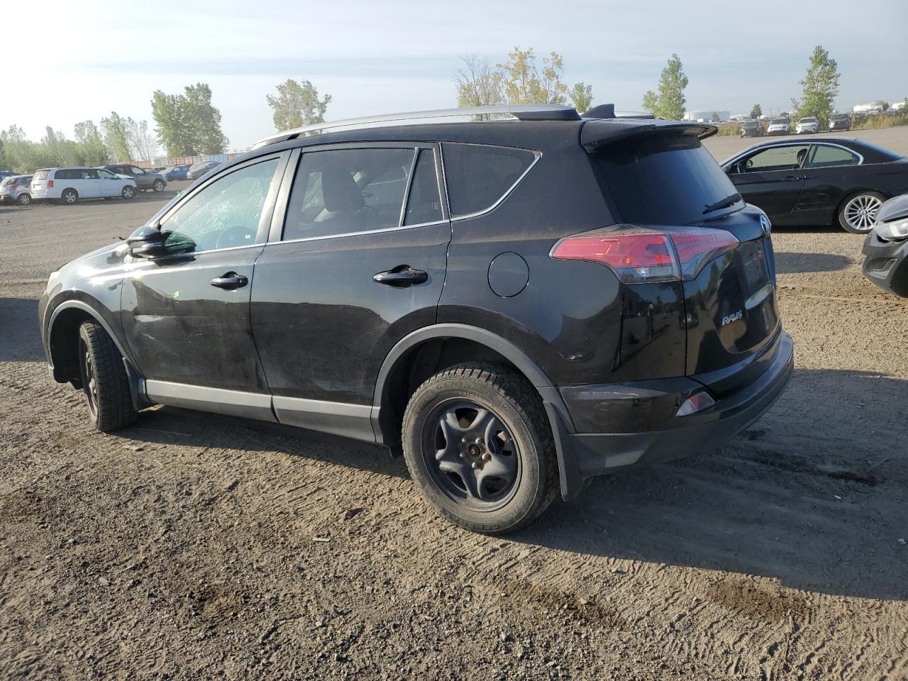 TOYOTA RAV4 LE