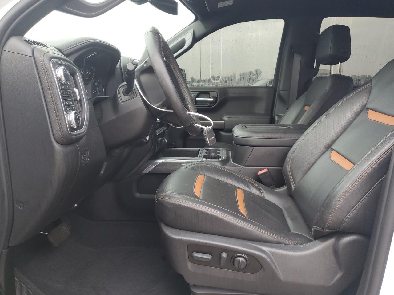 GMC SIERRA K1500 AT4