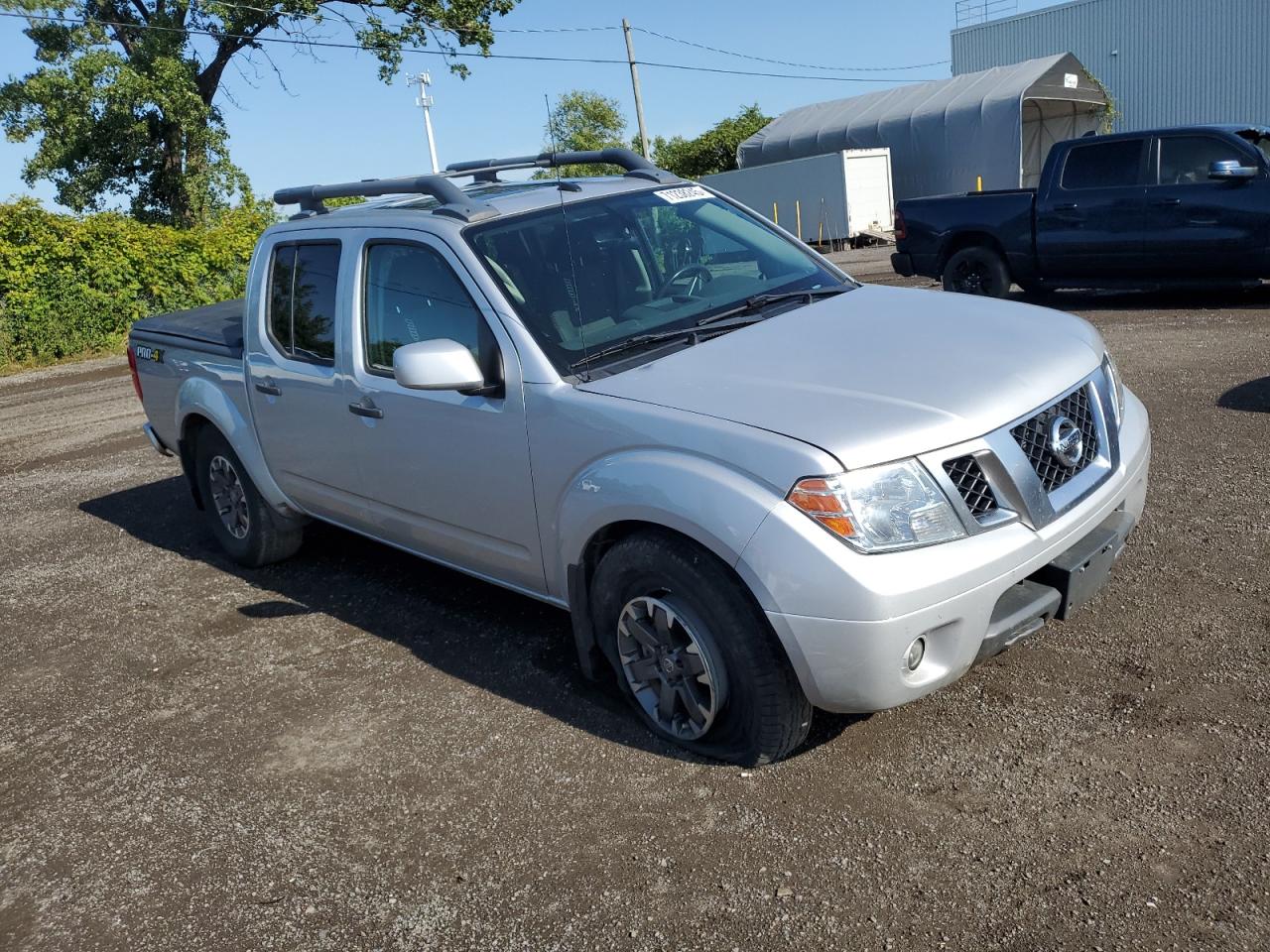 NISSAN FRONTIER S