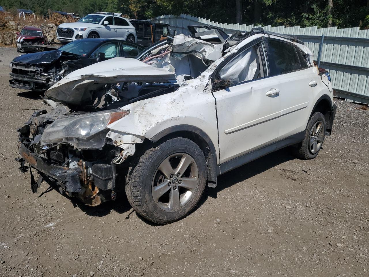 TOYOTA RAV4 XLE