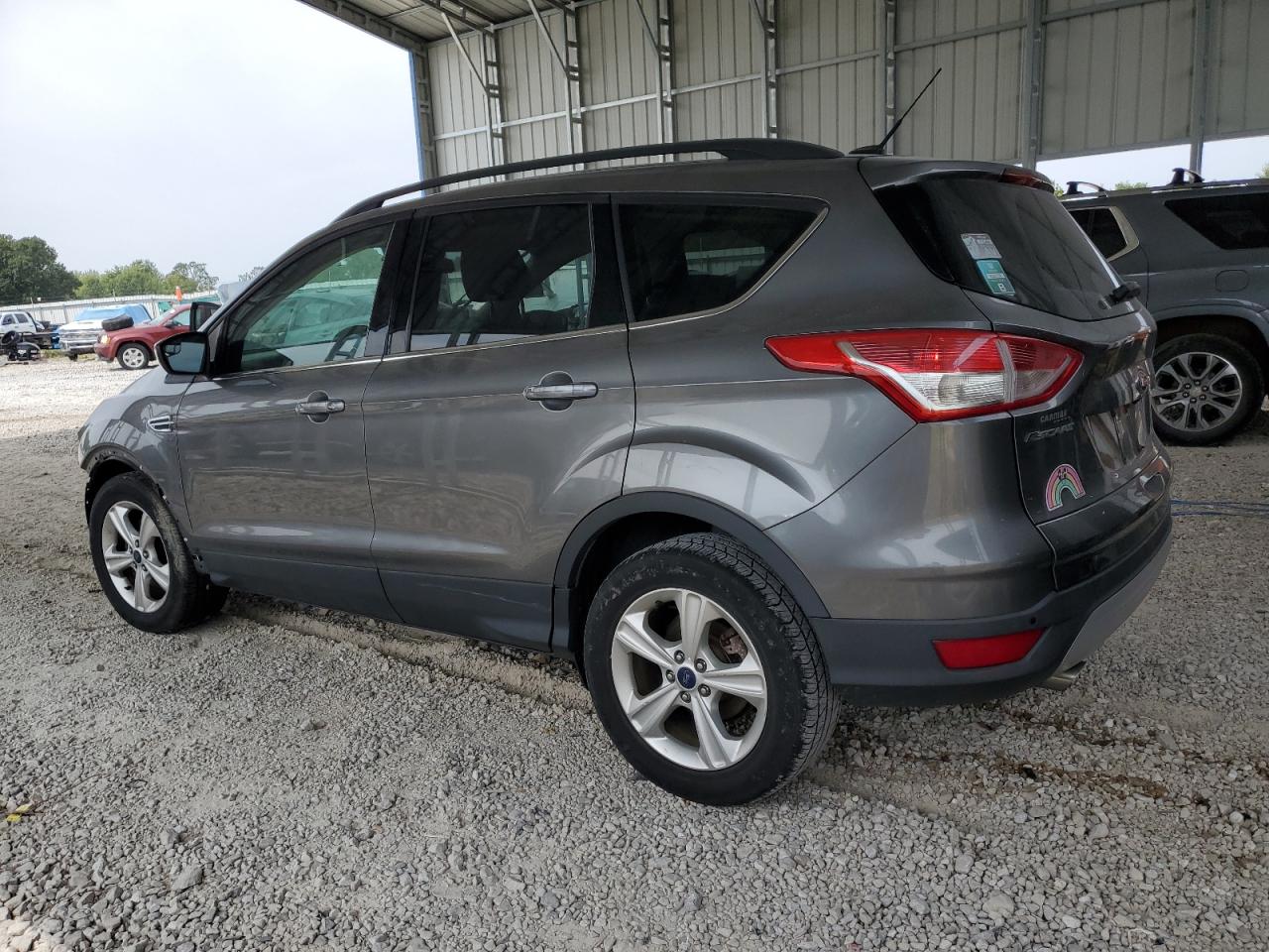 FORD ESCAPE SE