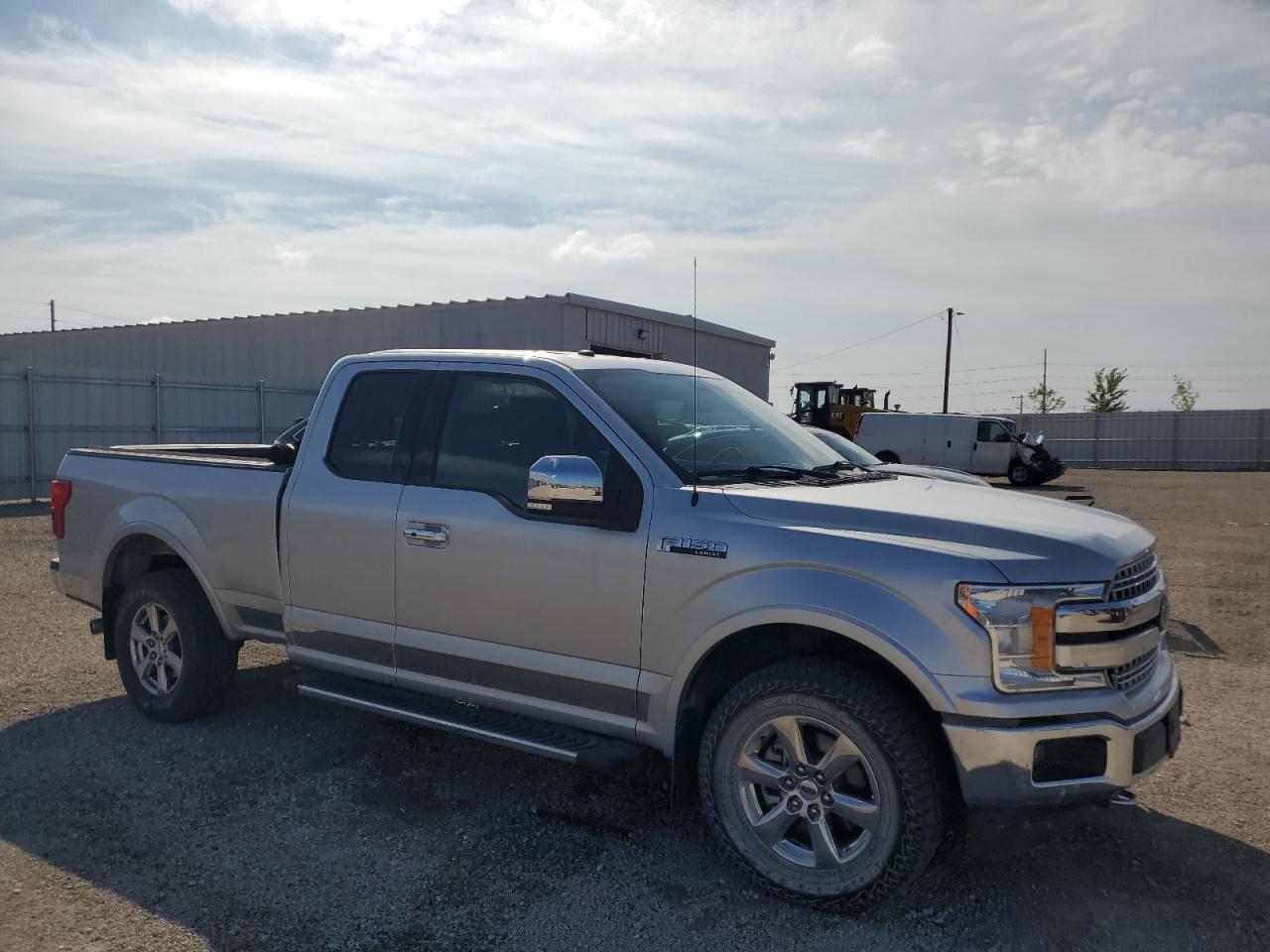 FORD F-150 SUPER CAB