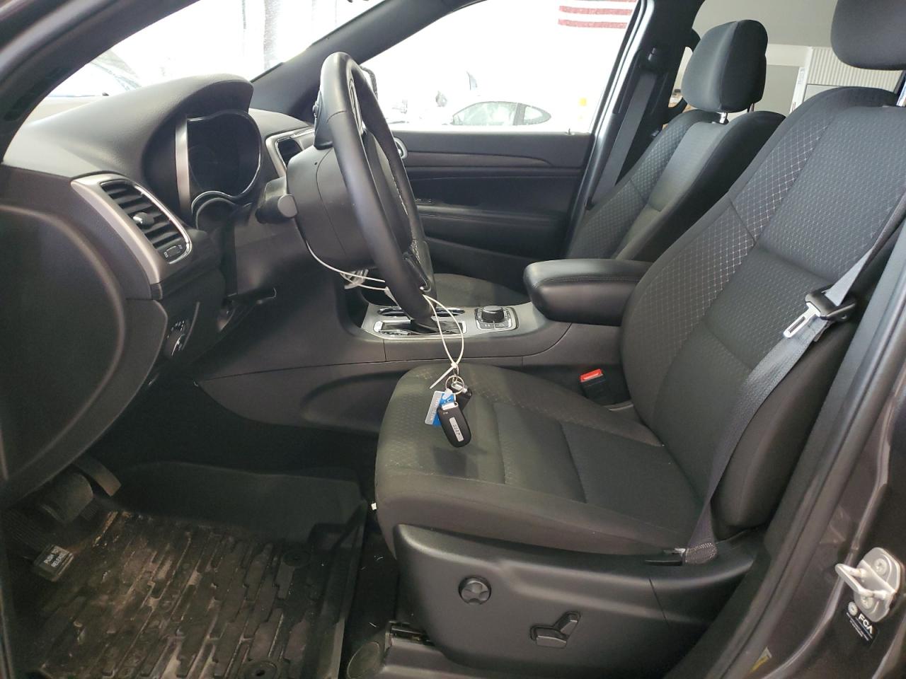 JEEP GRAND CHEROKEE LAREDO