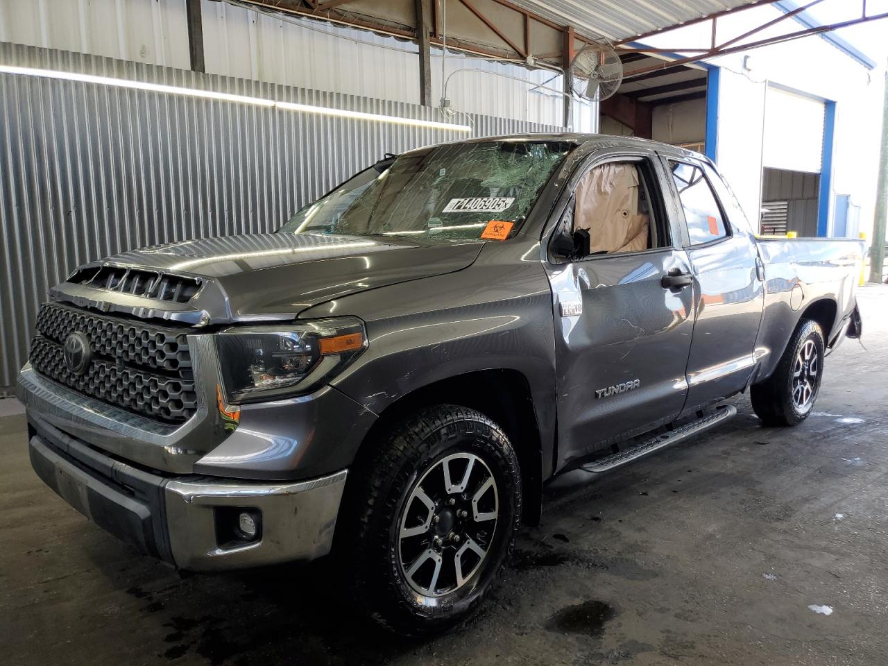 TOYOTA TUNDRA DOUBLE CAB SR