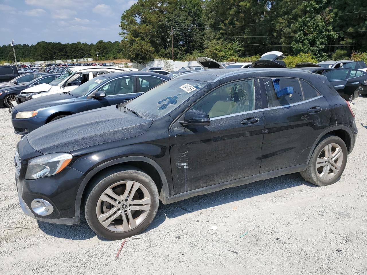 MERCEDES-BENZ GLA-CLASS 250