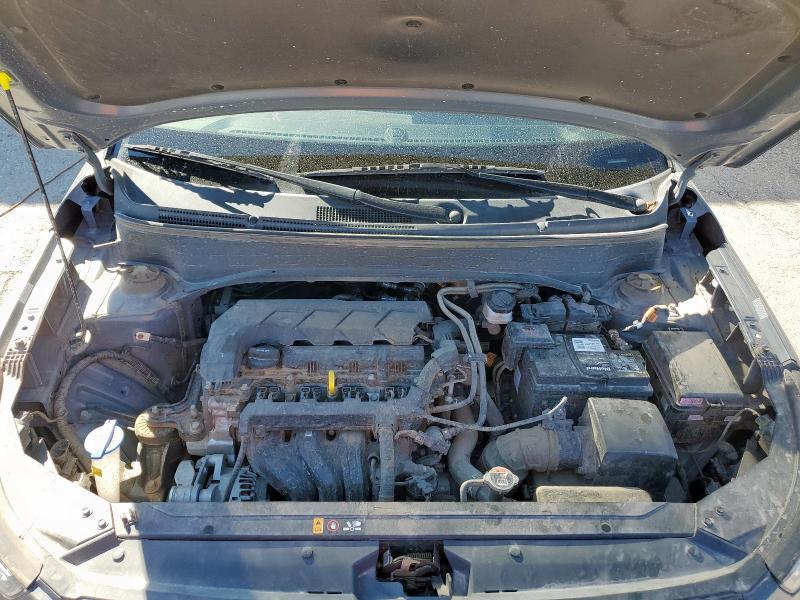 2021 HYUNDAI VENUE SEL KMHRC8A37MU090196