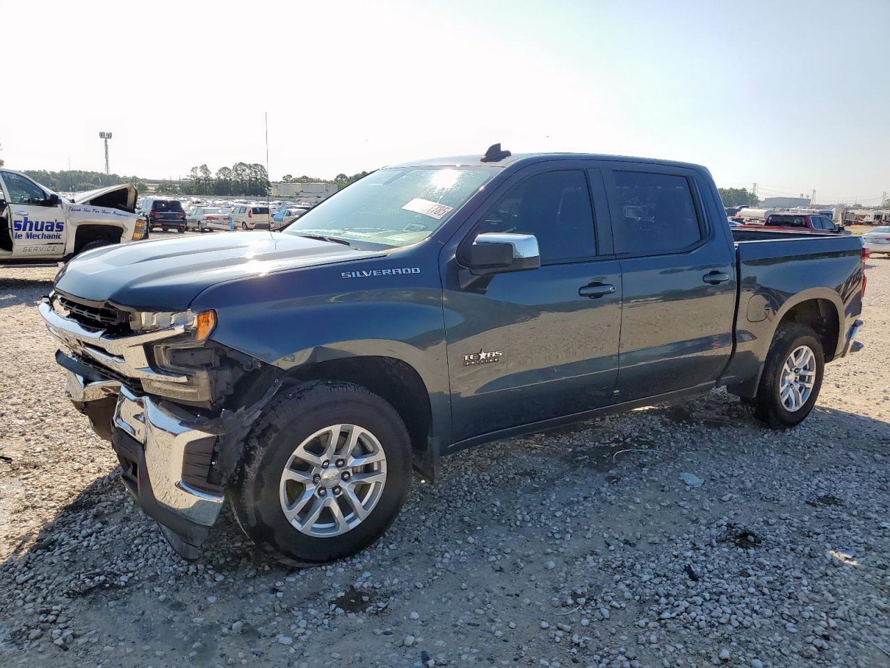 CHEVROLET SILVERADO C1500 LT