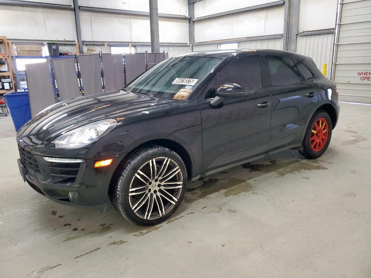 PORSCHE MACAN S