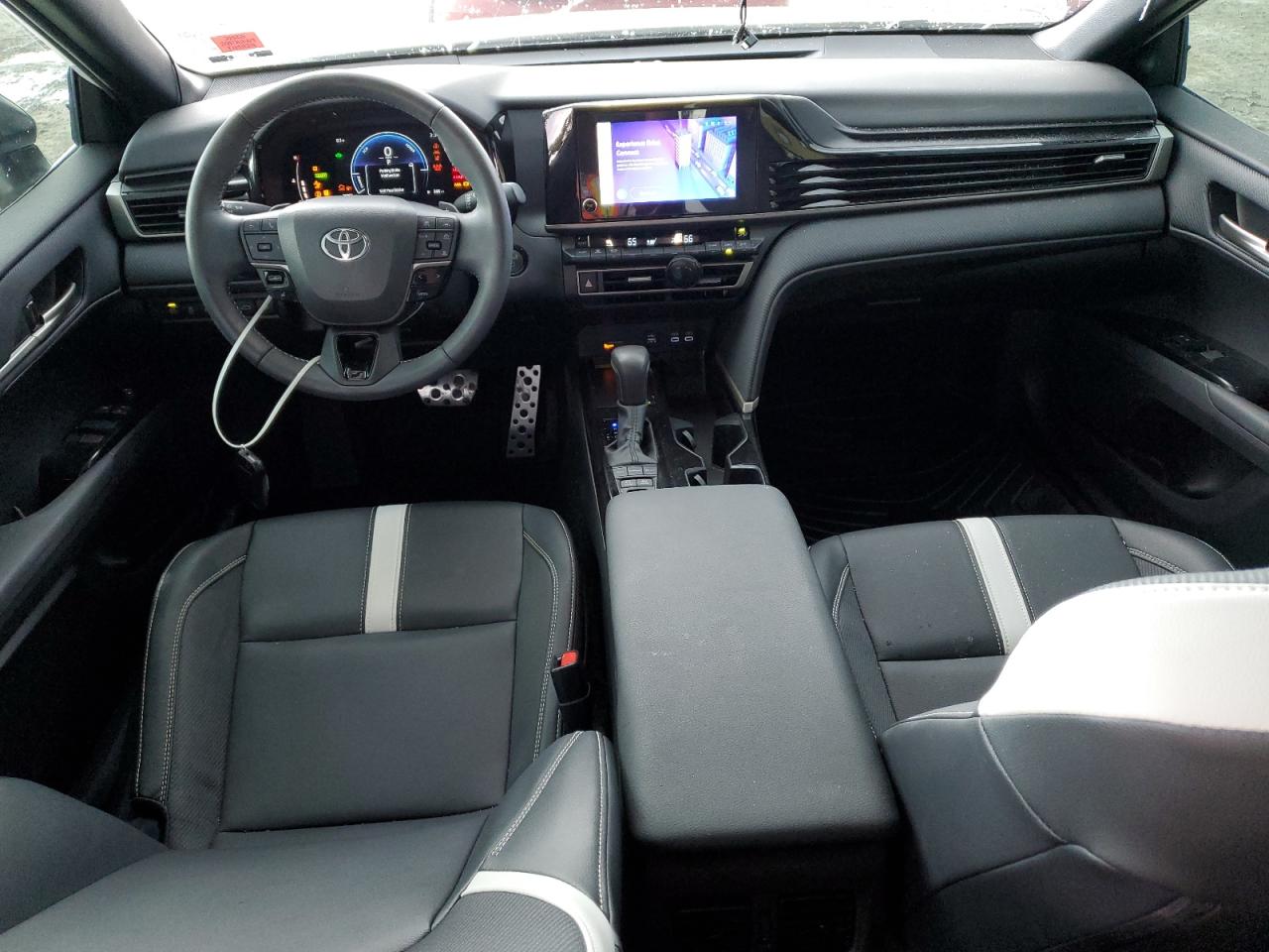 TOYOTA CAMRY XSE