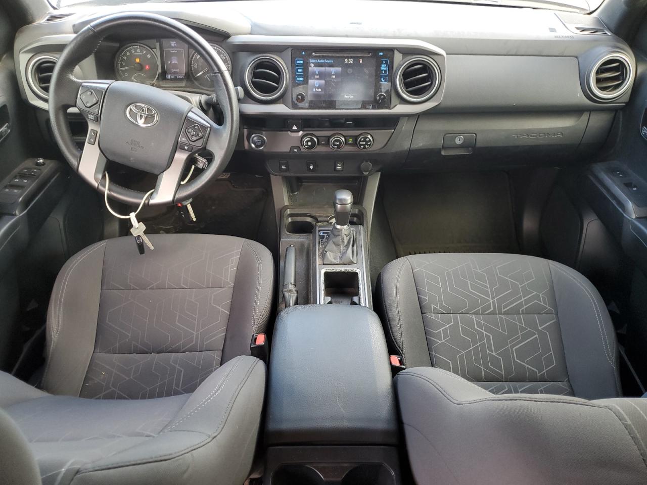 TOYOTA TACOMA DOUBLE CAB