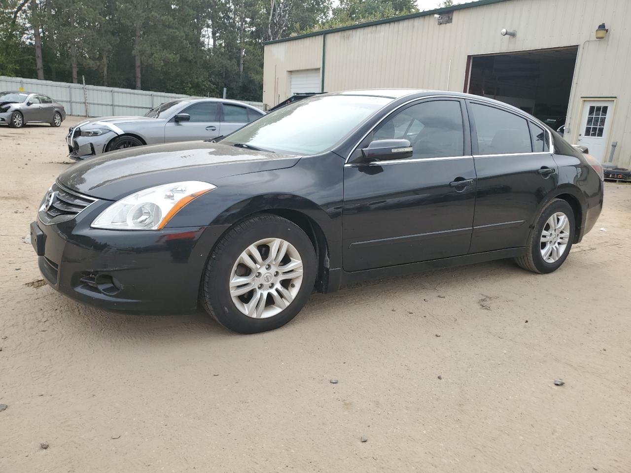 NISSAN ALTIMA BASE