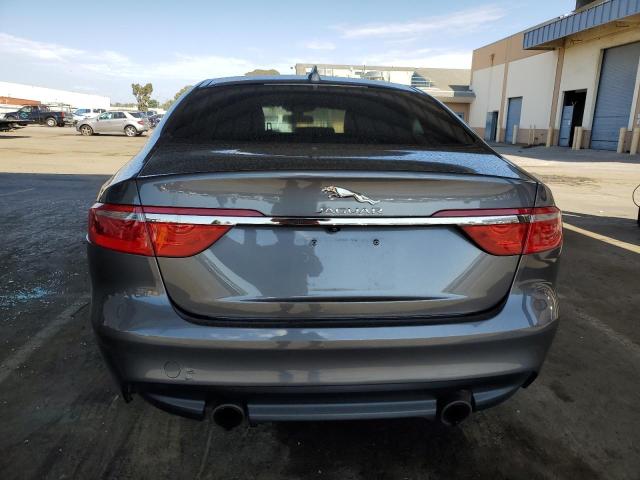 2017 JAGUAR XF PREMIUM SAJBD4BV6HCY40289