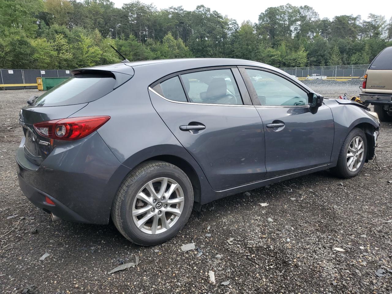 MAZDA 3 TOURING