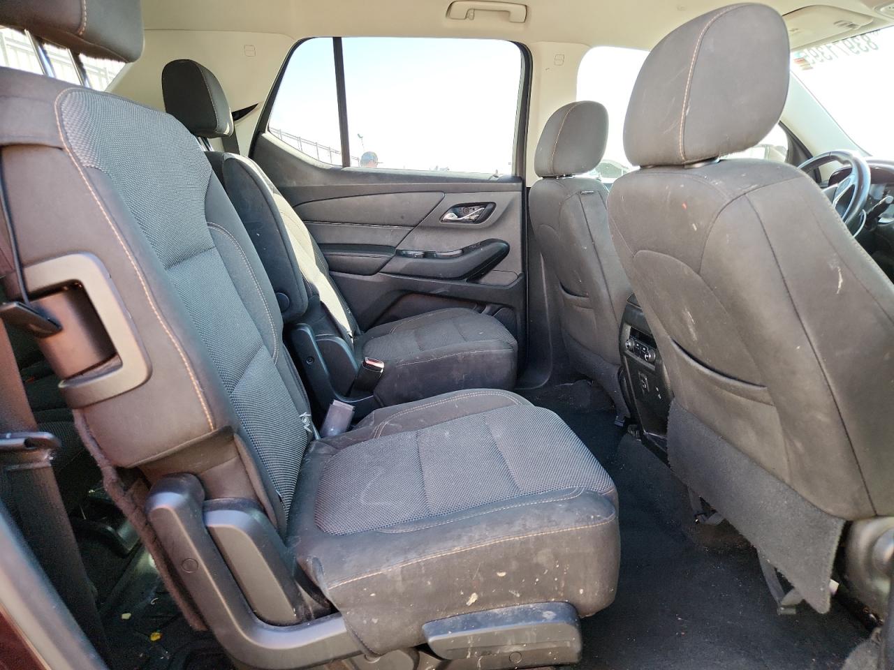 CHEVROLET TRAVERSE LT