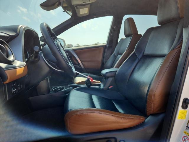 2017 TOYOTA RAV4 SE JTMNFREV5HJ711230