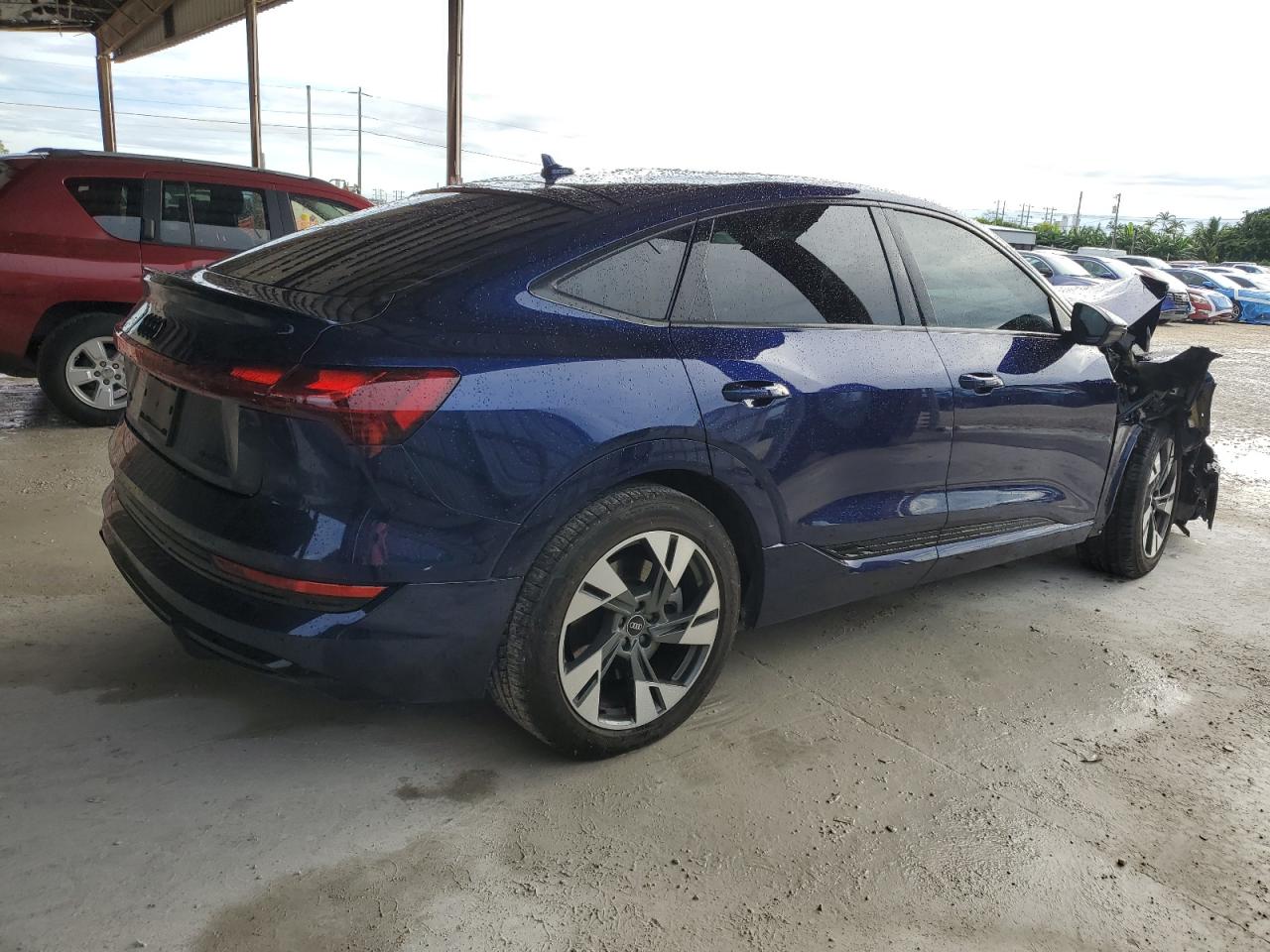 AUDI E-TRON SPORTBACK PREMIUM PLUS