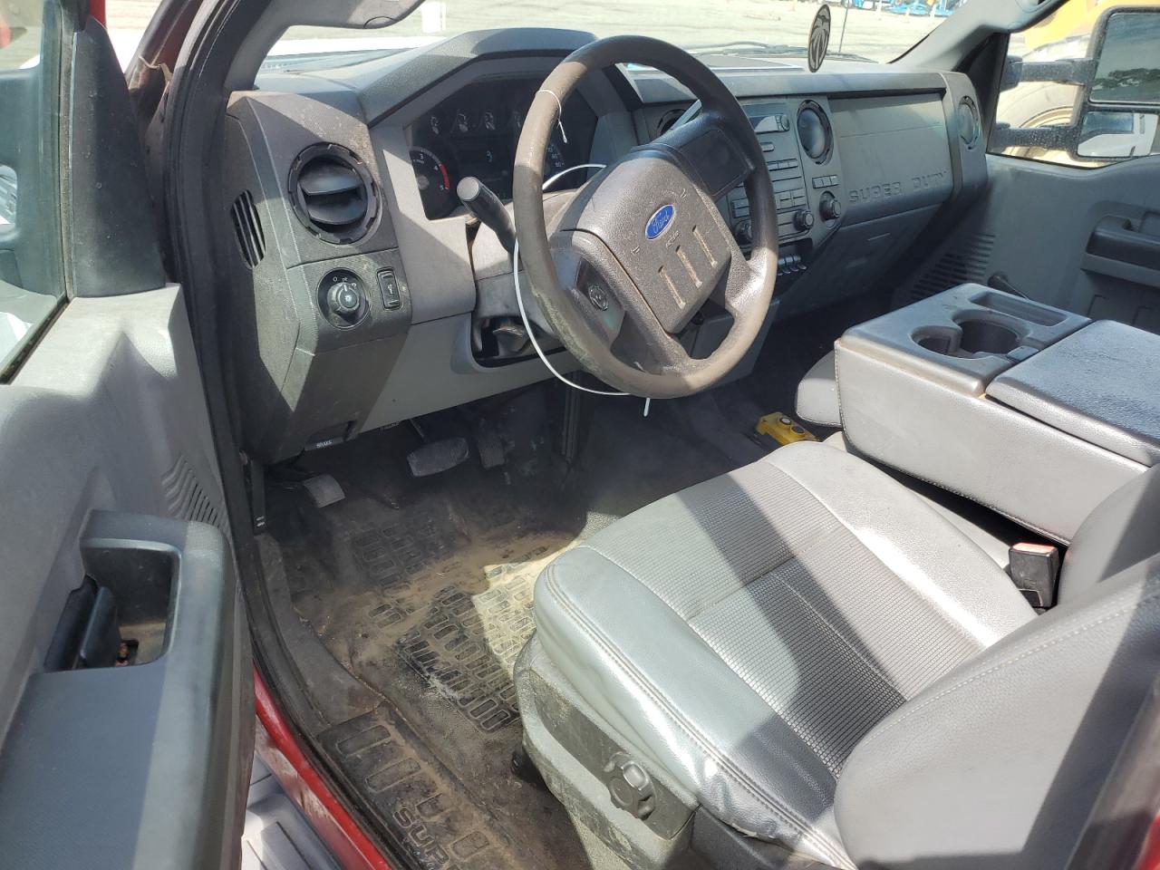 FORD F-550 SUPER DUTY