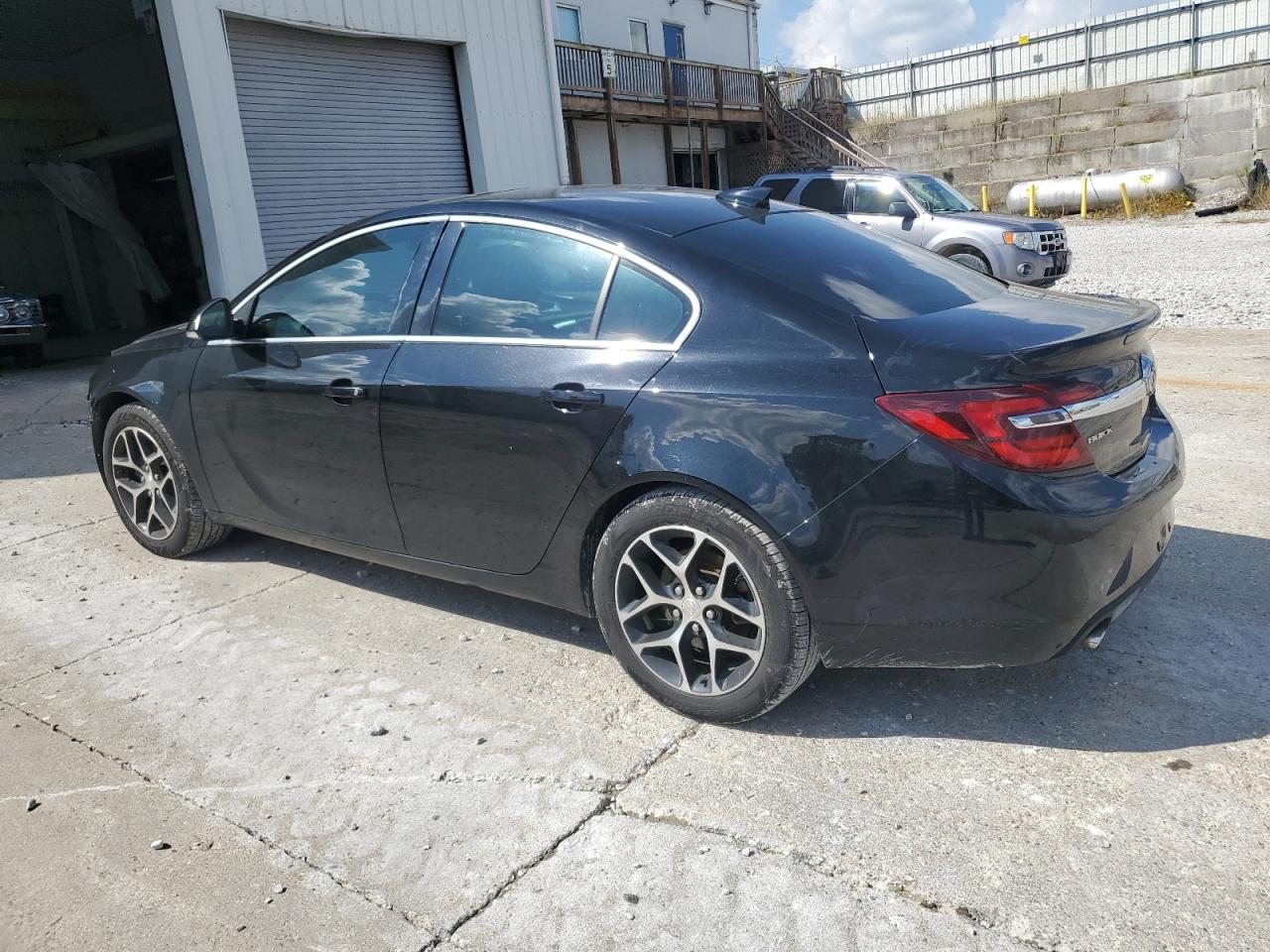 BUICK REGAL SPORT TOURING