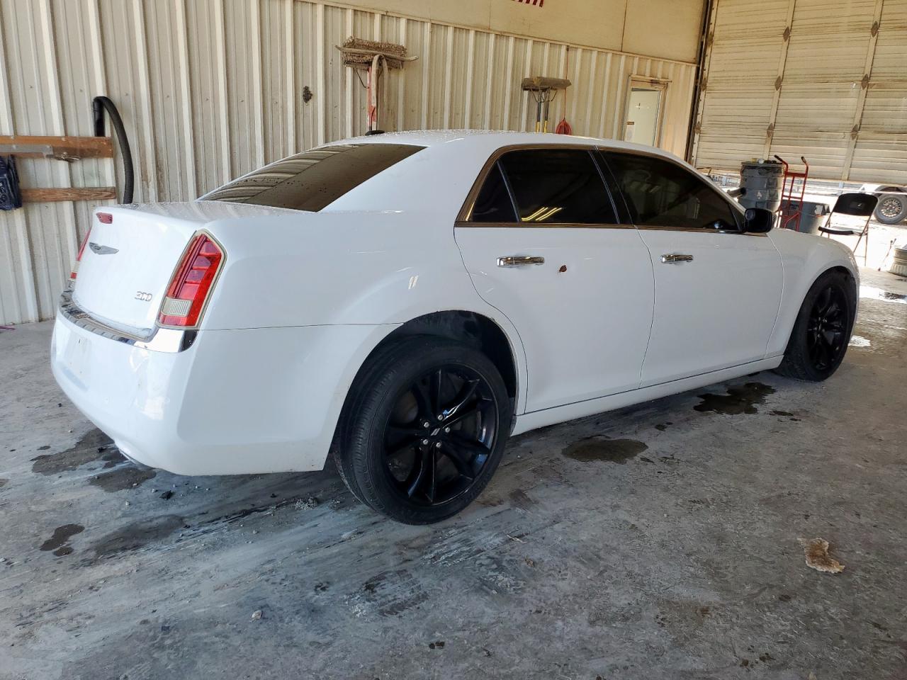 CHRYSLER 300