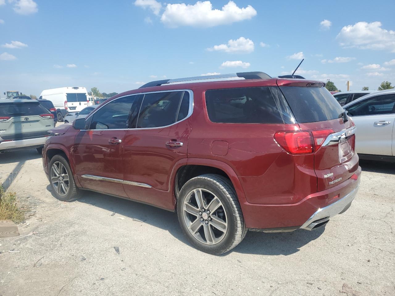 GMC ACADIA DENALI