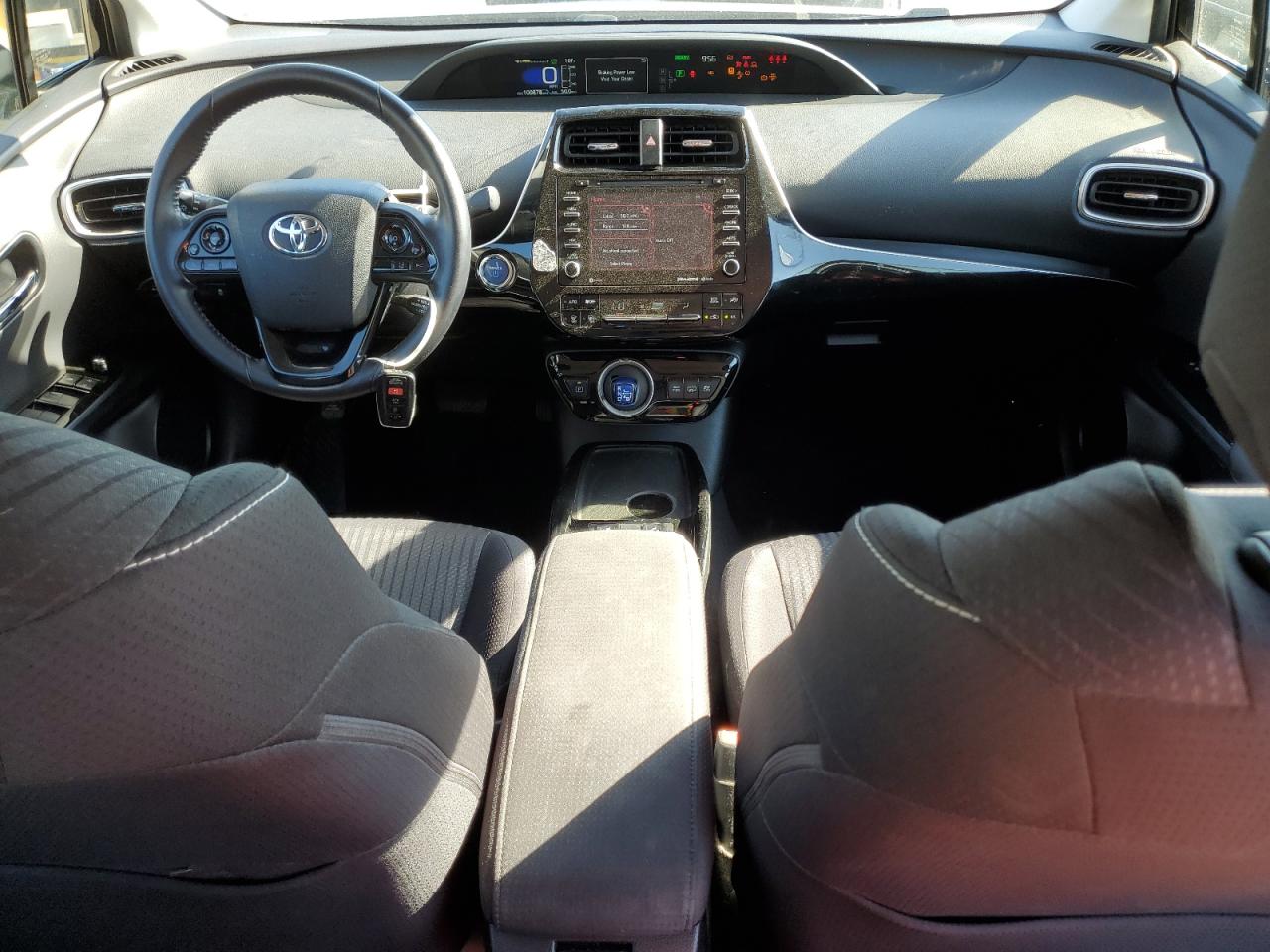 TOYOTA PRIUS PRIME LE