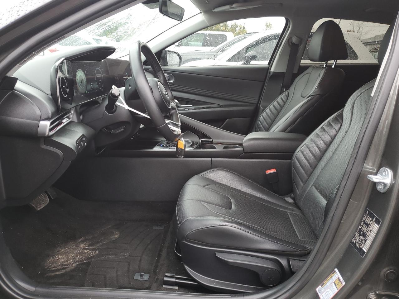 HYUNDAI ELANTRA LIMITED