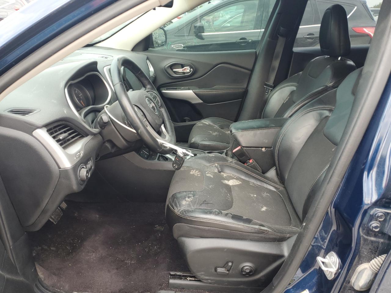 JEEP GRAND CHEROKEE LATITUDE PLUS