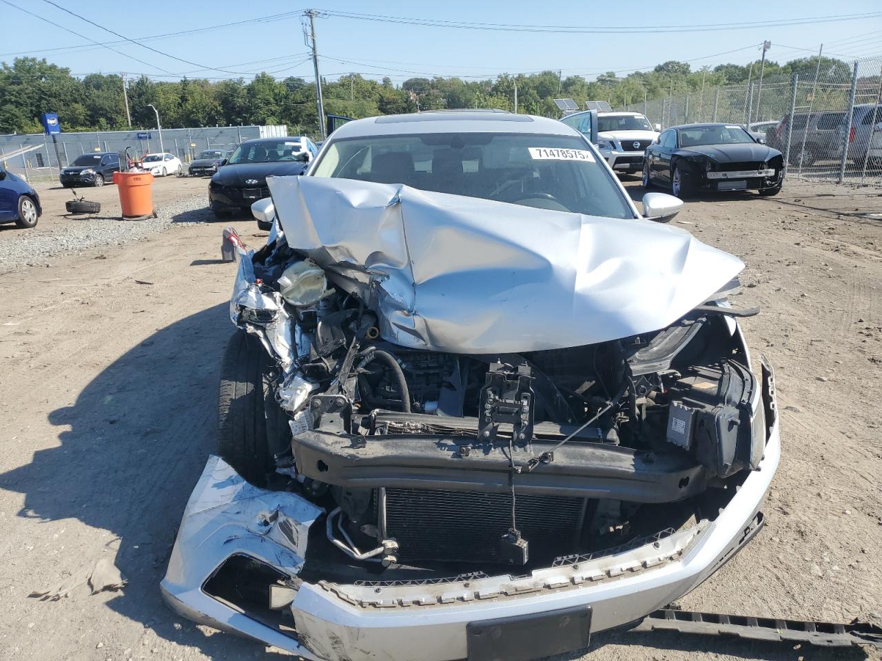 VOLKSWAGEN PASSAT SE