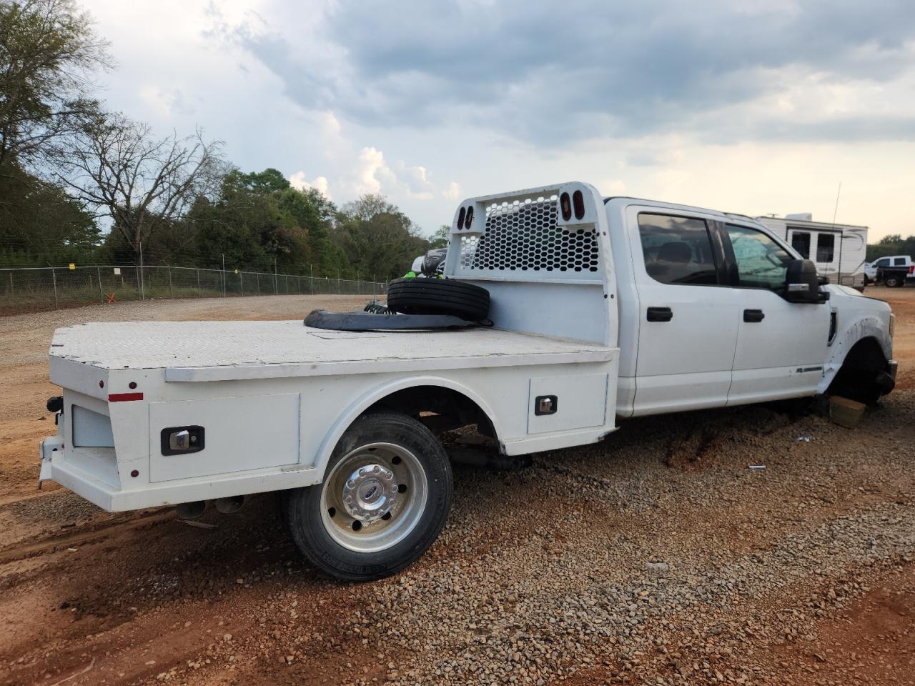 FORD F-450 SUPER DUTY