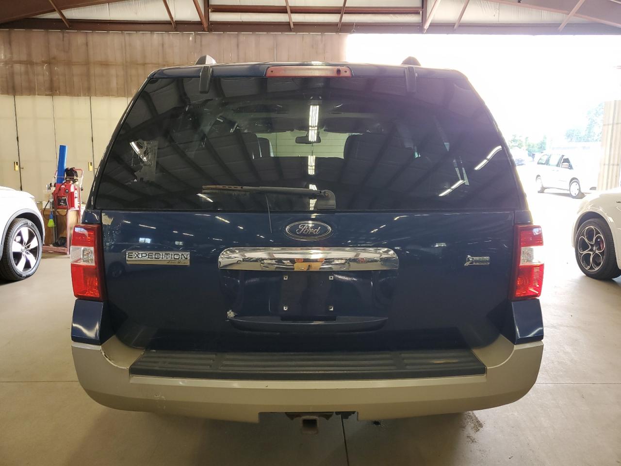 FORD EXPEDITION EDDIE BAUER