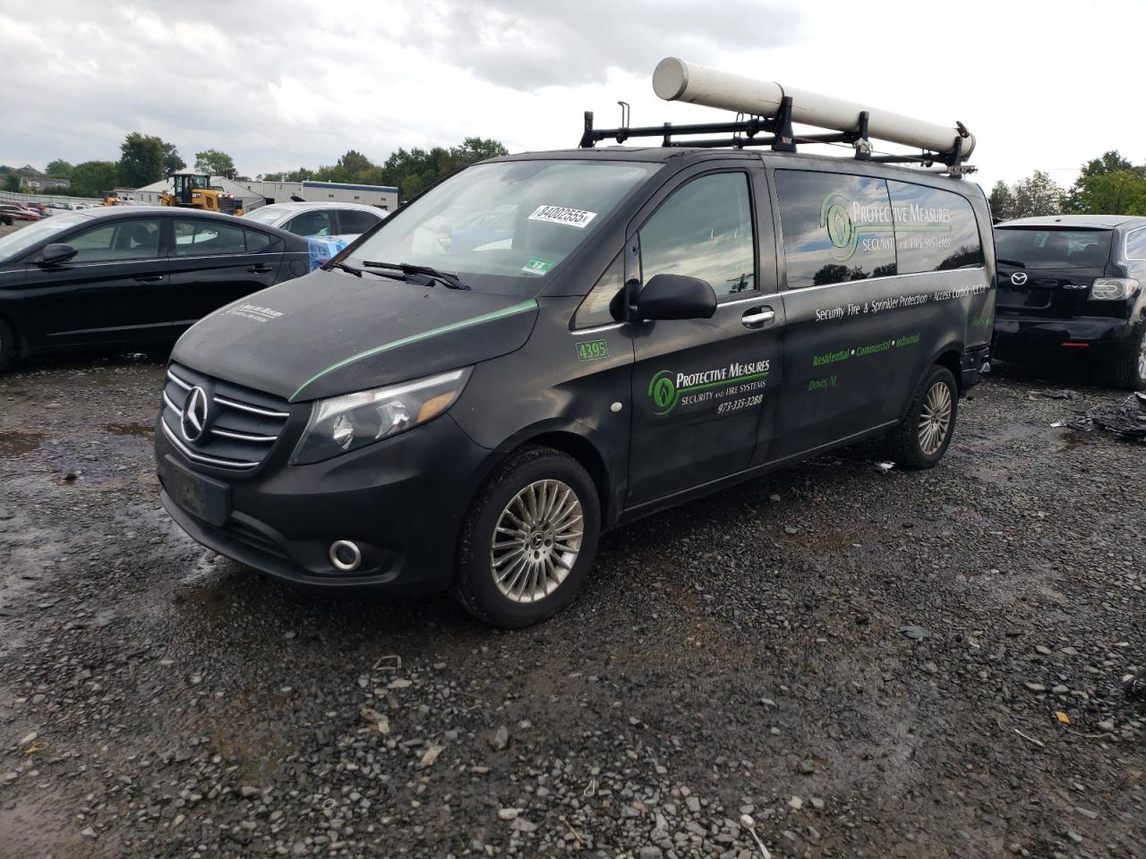 MERCEDES-BENZ METRIS