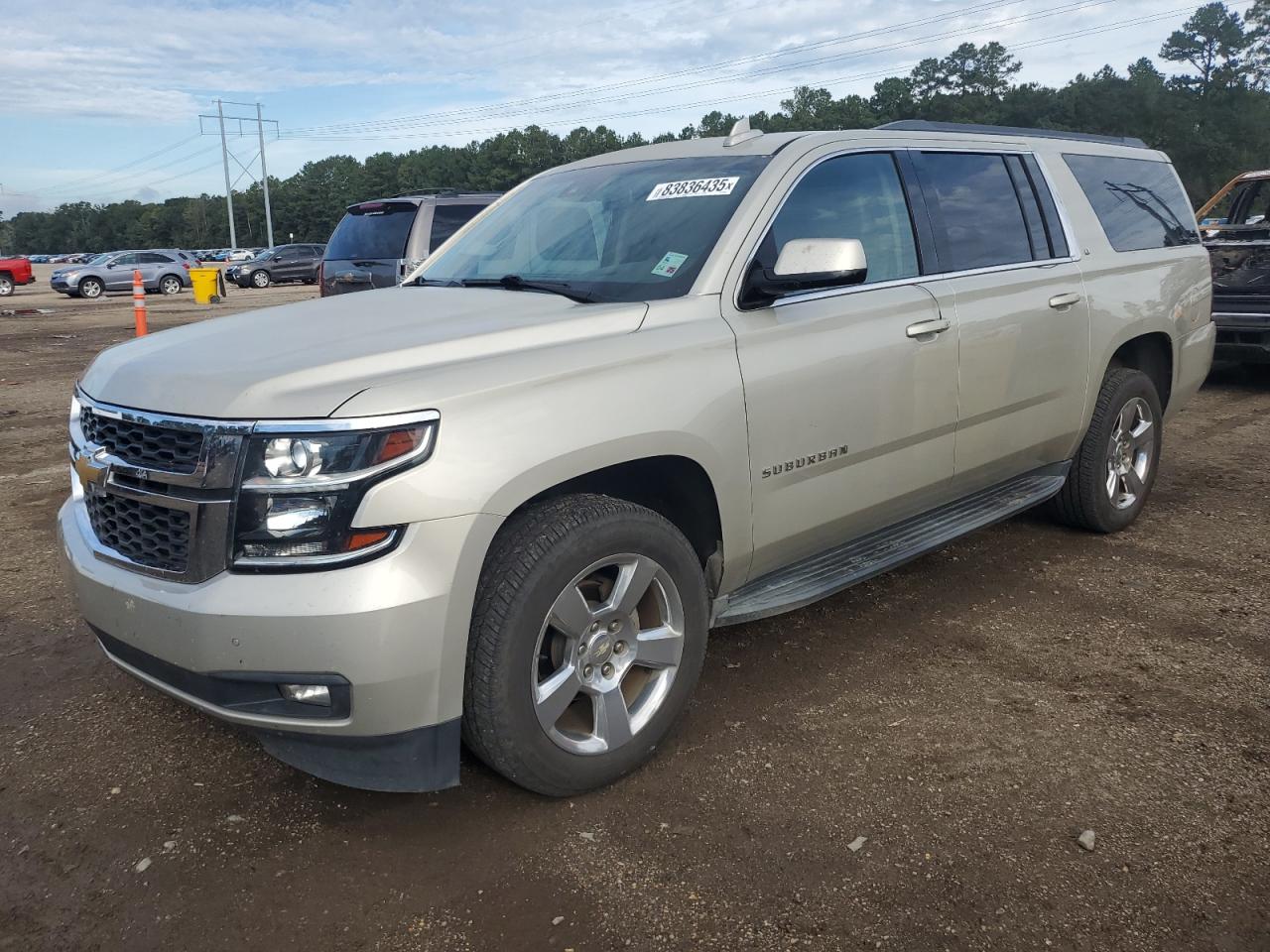 CHEVROLET SUBURBAN C1500 LT