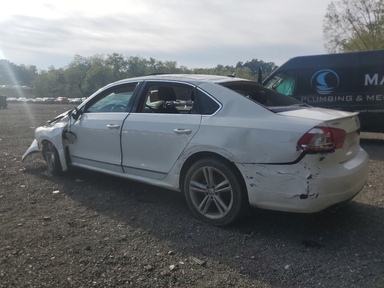 VOLKSWAGEN PASSAT SE