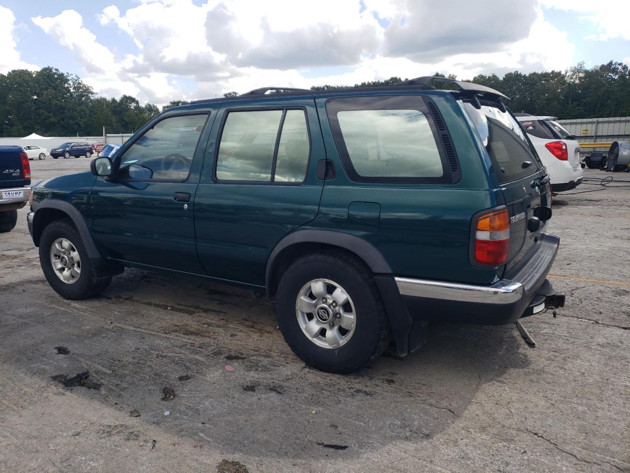 Lot #3264458407 1997 NISSAN PATHFINDER