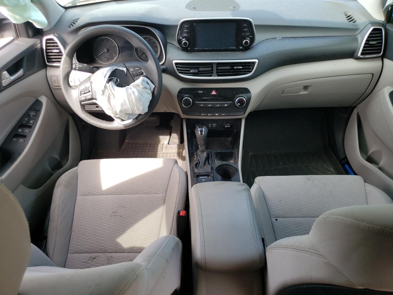 HYUNDAI TUCSON SE