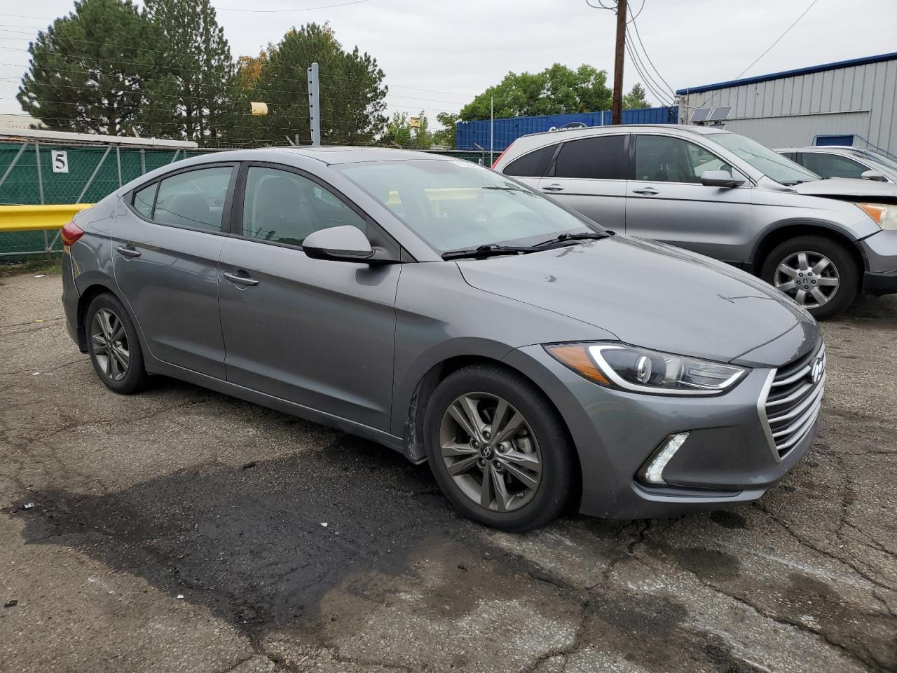 HYUNDAI ELANTRA SEL