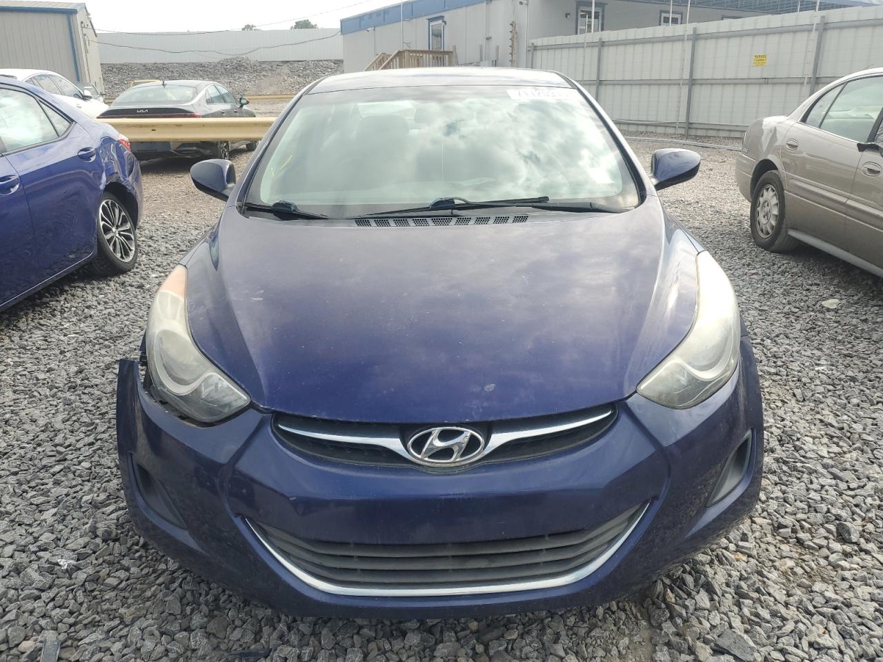 HYUNDAI ELANTRA GLS