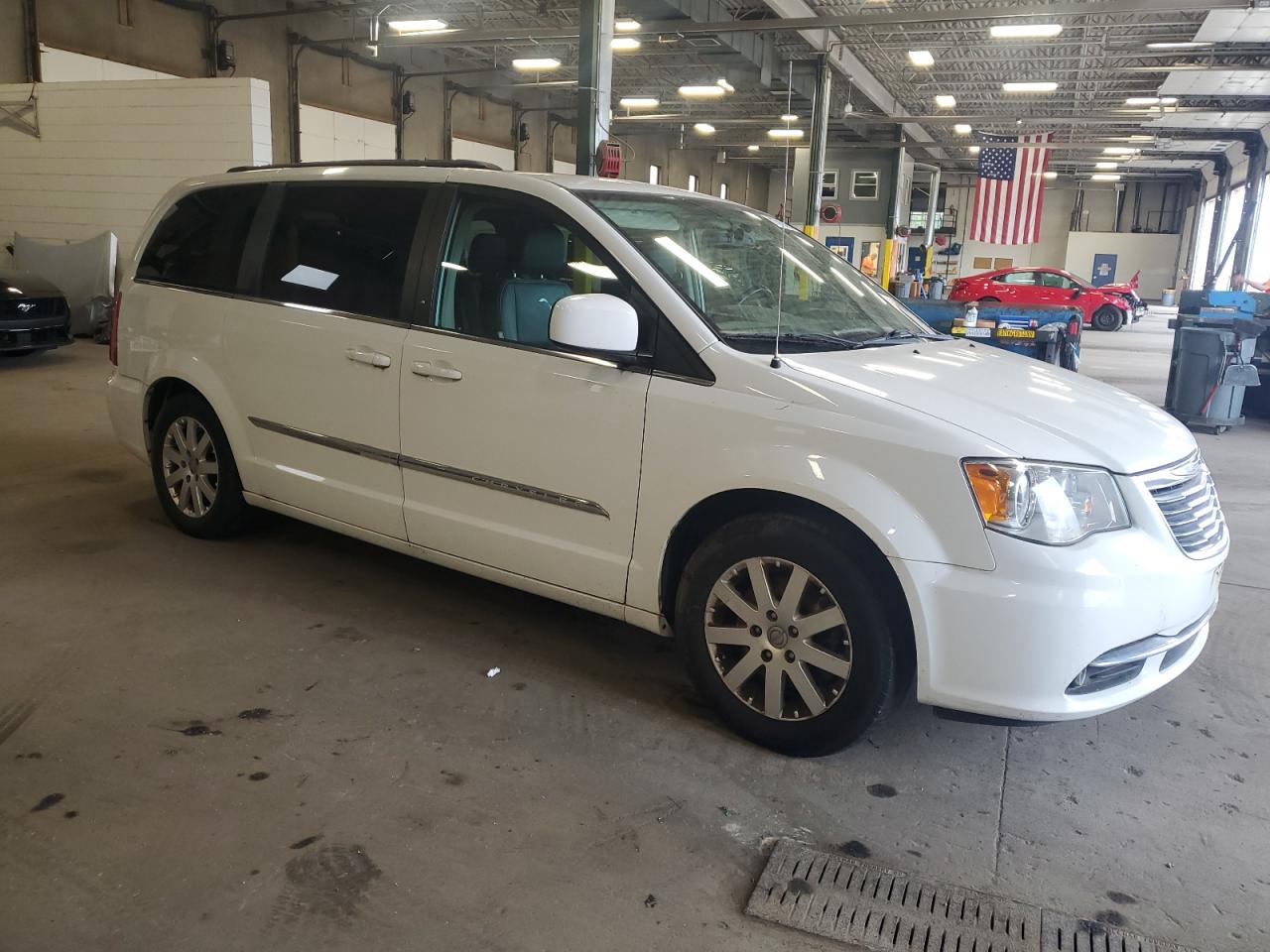 CHRYSLER TOWN & COUNTRY TOURING