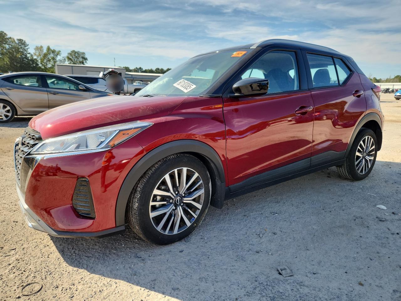 NISSAN KICKS SV