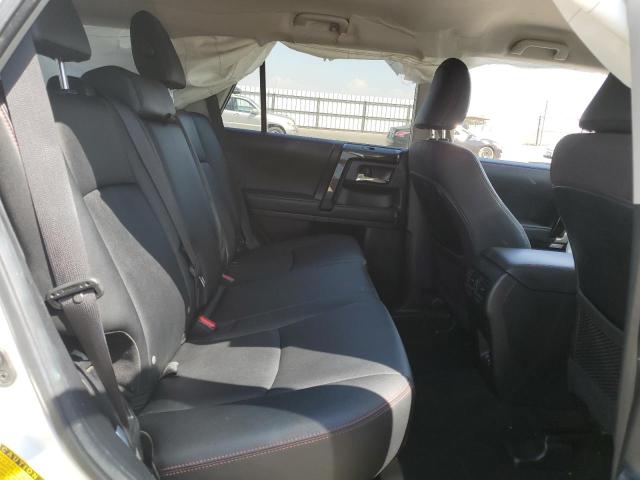 2021 TOYOTA 4RUNNER SR JTERU5JR2M5961919