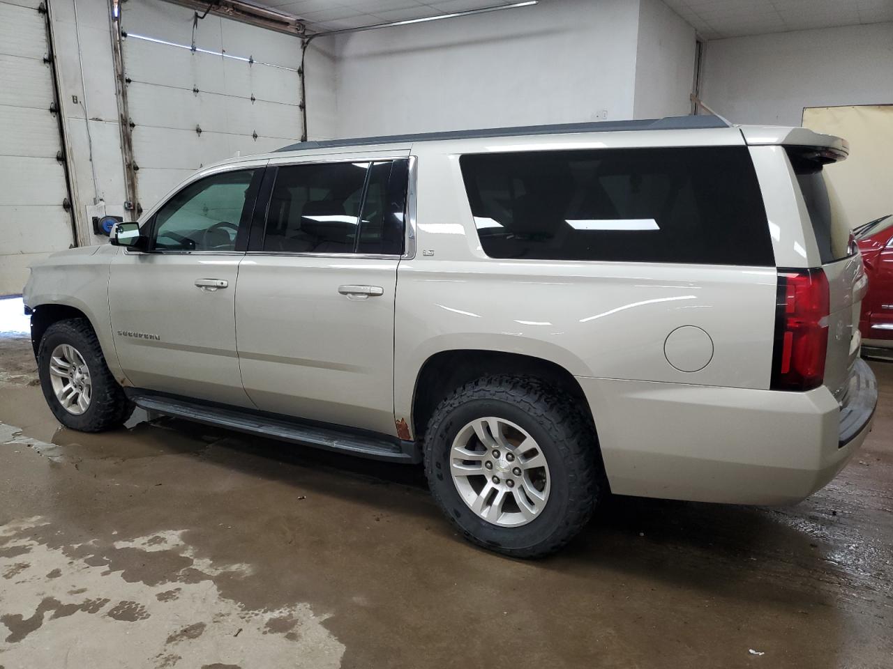 CHEVROLET SUBURBAN K1500 LS