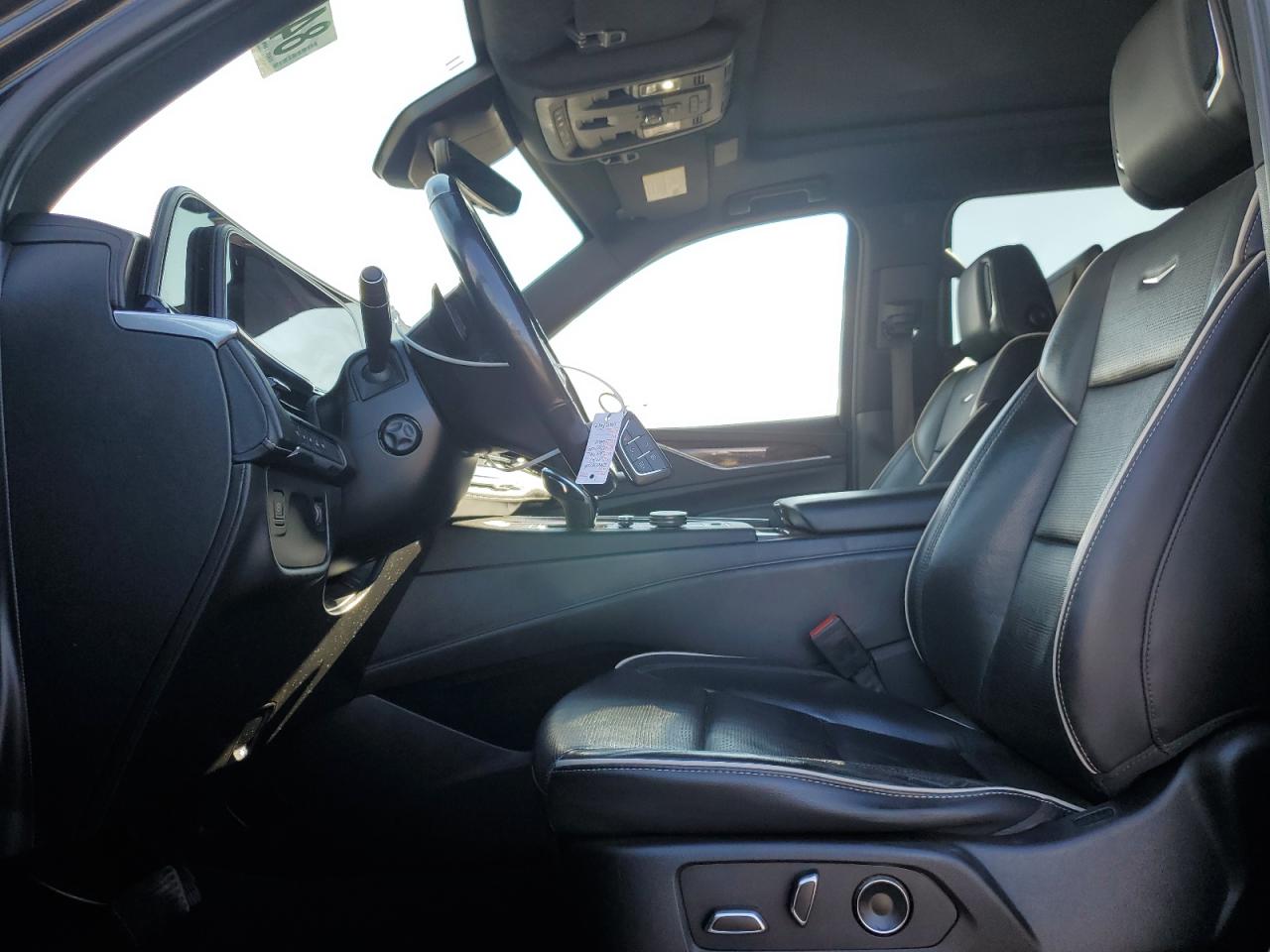 CADILLAC ESCALADE ESV PREMIUM LUXURY