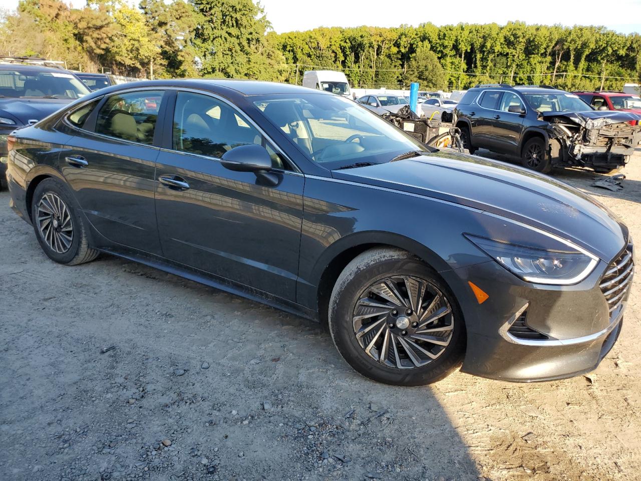 HYUNDAI SONATA HYBRID