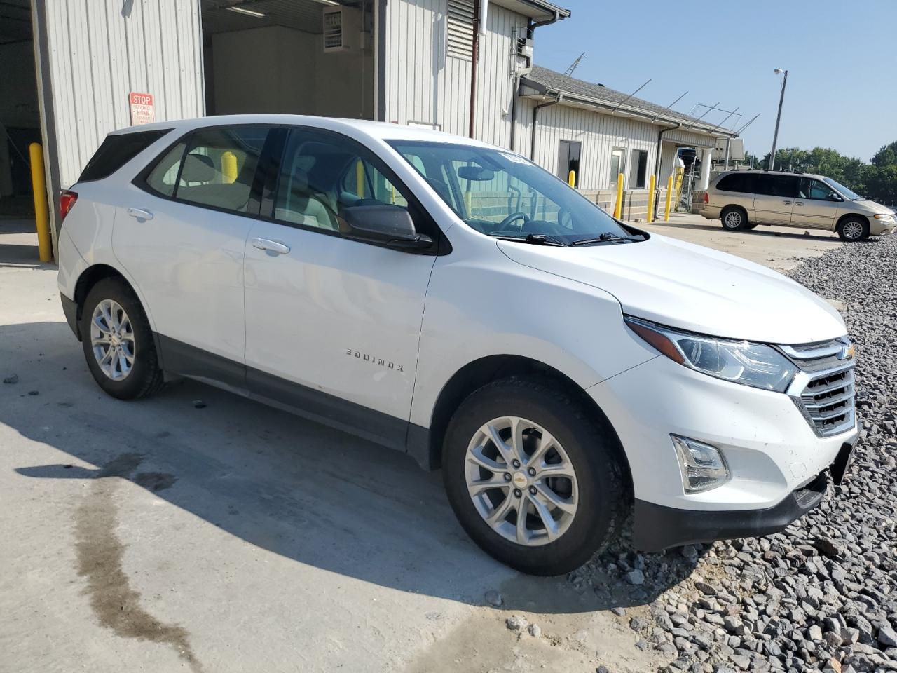 CHEVROLET EQUINOX LS