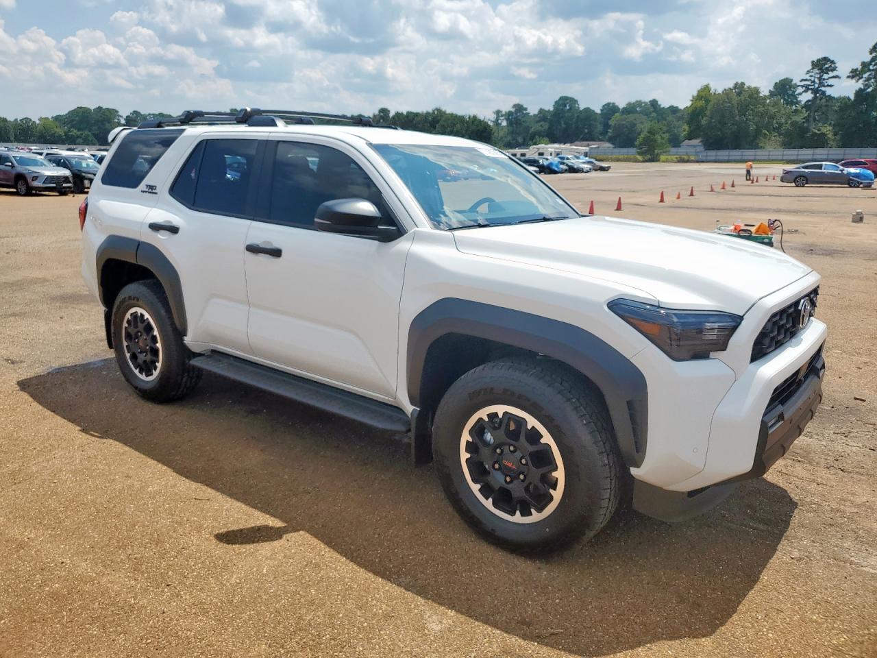 TOYOTA 4RUNNER SR5