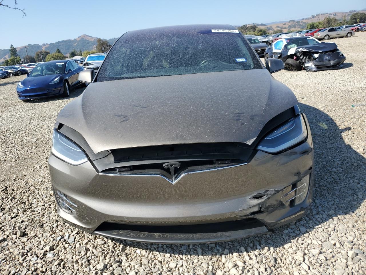 TESLA MODEL X