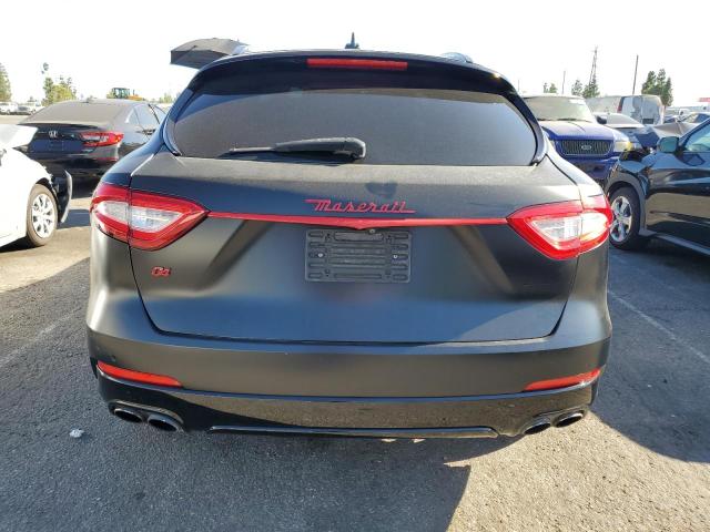 2018 MASERATI LEVANTE ZN661XUA5JX302040