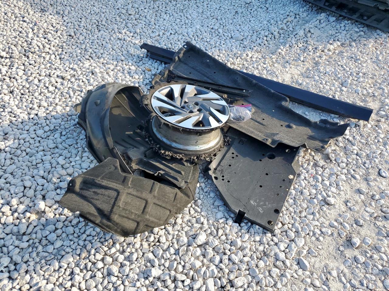 SUBARU LEGACY LIMITED