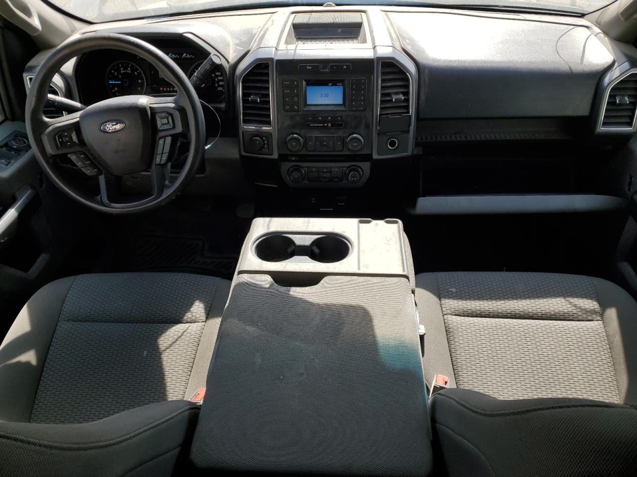 FORD F-150 SUPER CAB